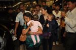 Sanjay Dutt snapped with Manyata & Kids in Airport, Mumbai on 3rd Aug 2011 (8).JPG